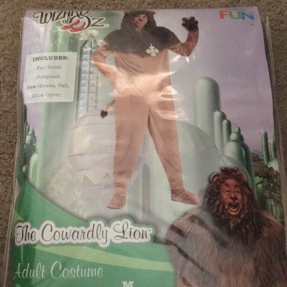 The Wizard of Oz Cowardly Lion Adult Costume